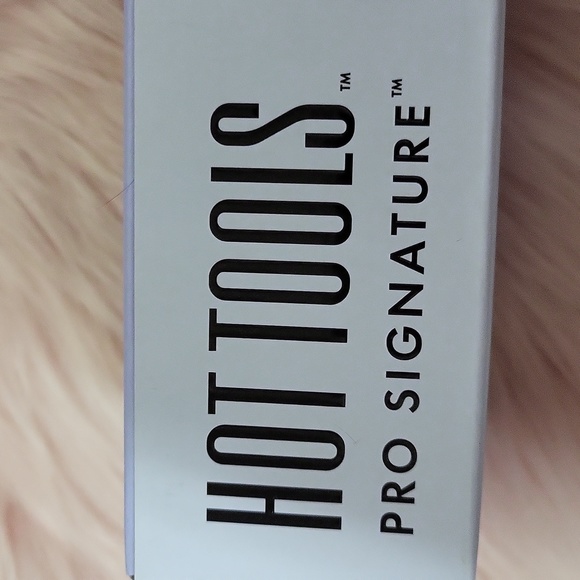 SALE!! Brand New Hot Tools Pro Signature Curling Iron-1" - Picture 5 of 6